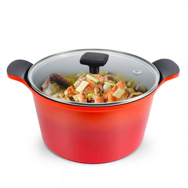 紅色陶瓷鍋湯鍋