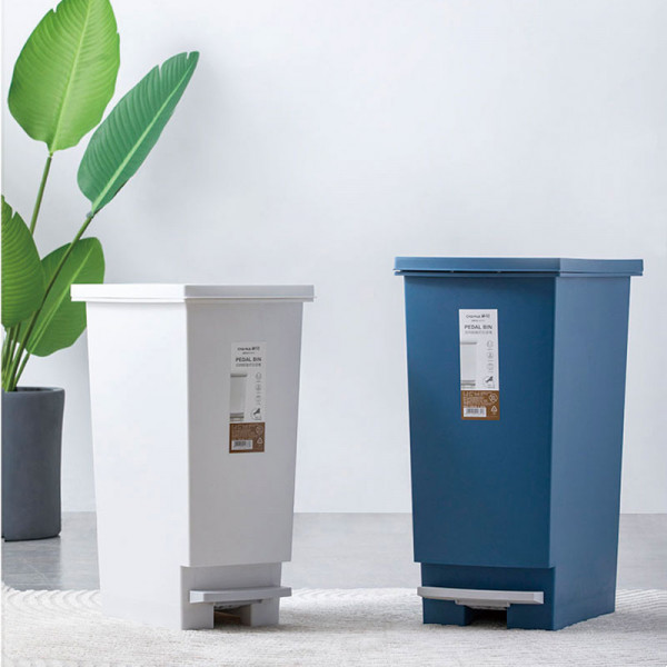 茶花塑料腳踏式垃圾桶特大號家用商用帶蓋長方形垃圾箱廚房客廳